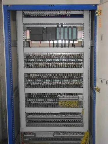PLC控制柜的特点及功能